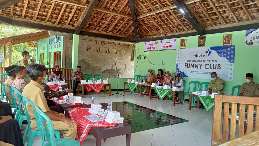 Penilaian Lapangan Lomba BKB Sangkrek : Budayakan Dokumentasi dan Demokrasi